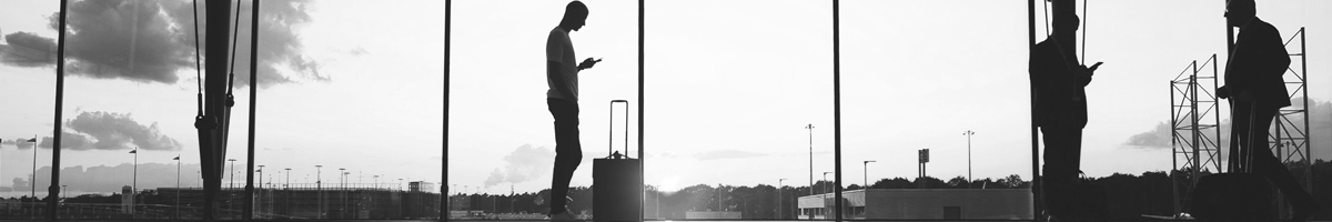 RunwayLink Airport Transfers Shuttle Service Image 1